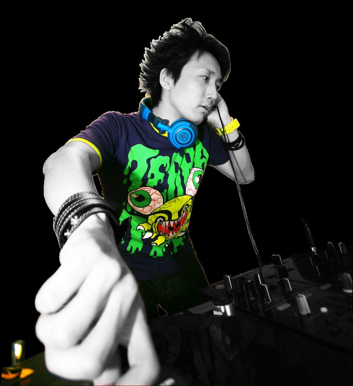 DJ SHIMAMURA