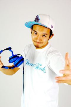 SHAKE!!!
