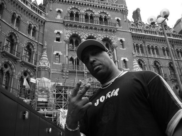 LOS HERMANOS JAPAN TOUR 2011 feat.GERALD MITCHELL