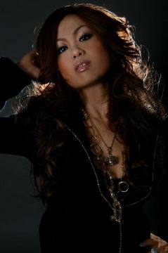 6/11(土)ゲスト DJ 麻朝 ーResident DJ Toshi/Keisukeー
