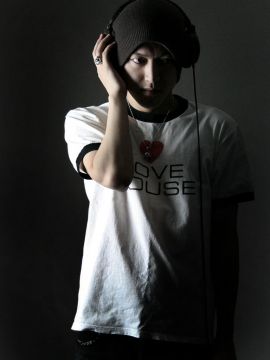 「THE J-POP・with DJ Yanbo-」♪女性1,000yen飲み放題！