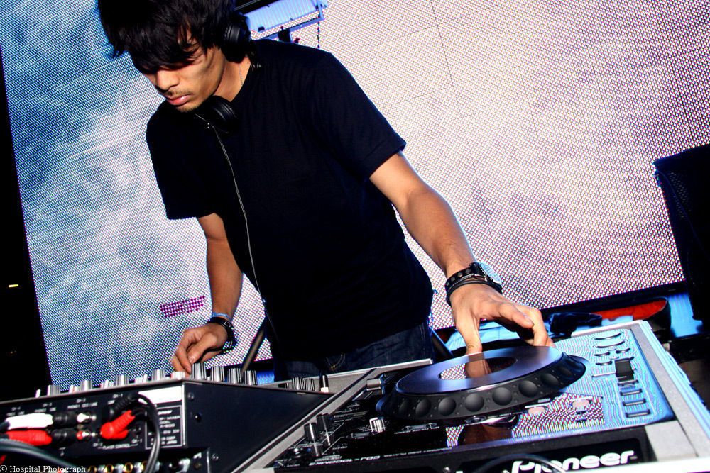 AND SOUNDZ -TOKYO&SEOUL-