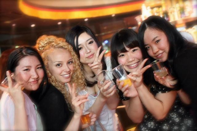 9/14(土)WhyNot!?国際交流パーティ＠The Gold