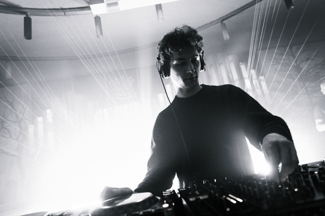 FINGERS feat. Impérieux