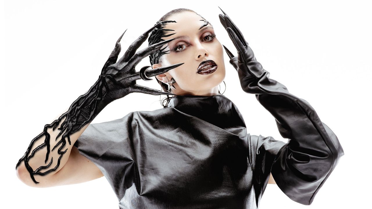 Sara Landry、ついに初来日！注目のハードテクノ女王が登場する「THE BEACH 2025」の魅力とは？
