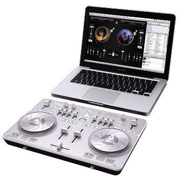 VestaxがiTunes専用DJシステム「Spin」を発売