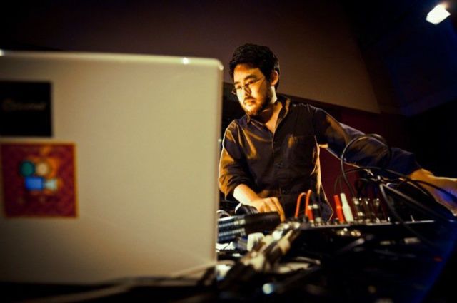 Red Bull Music Academy Madrid 2011に日本人アーティスト「Yosi Horikawa」参加決定