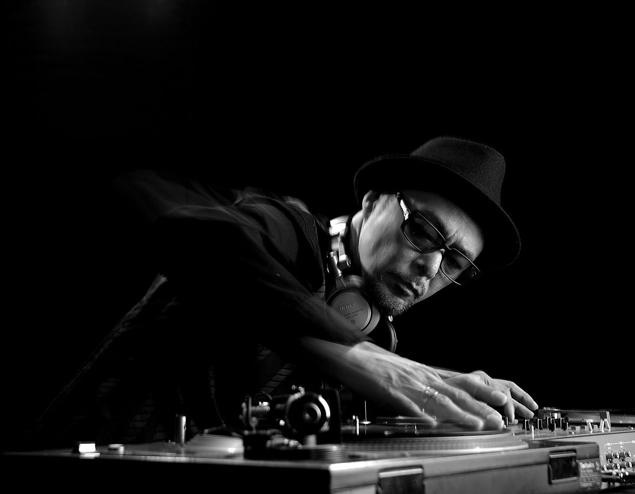 DJ KRUSHのアナログEP第2弾『Monthly Single Series』が発売