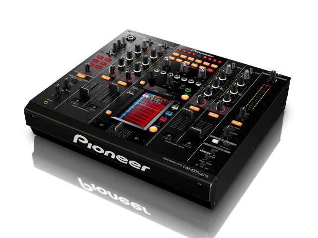 Pioneerから新しいDJミキサー「DJM-2000nexus」が発表