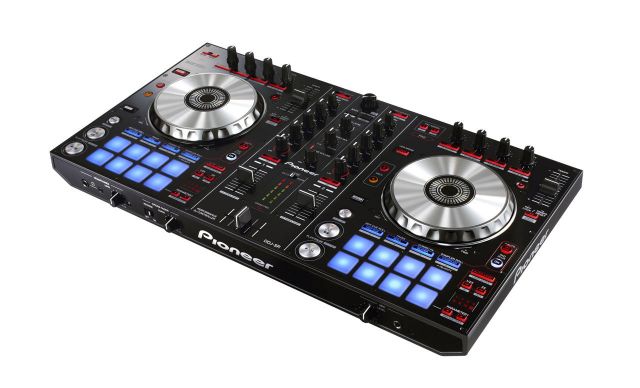 Pioneerが「Serato DJ」専用DJコントローラー「Digital DJ - SR」を発表