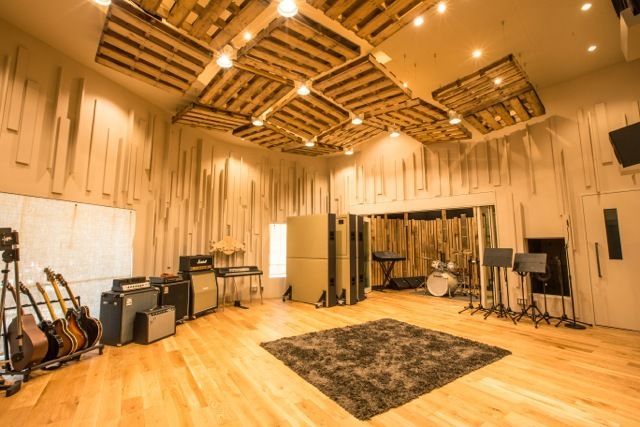 レコーディングスタジオ「Red Bull Studios Tokyo」がオープン！オープニングイベントにLogic System、DE DE MOUSEなどが登場