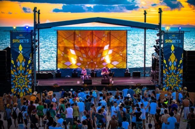 沖縄の青い海が舞台！ビーチリゾートフェスティバル「CORONA SUNSETS FESTIVAL 2017」開催決定