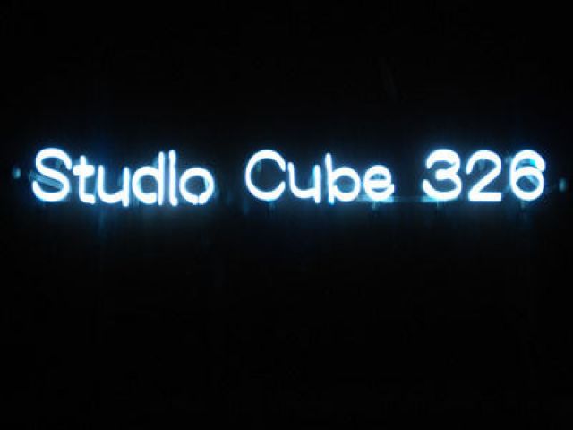 Studio Cube 326